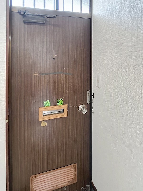 石井ハイツB 玄関