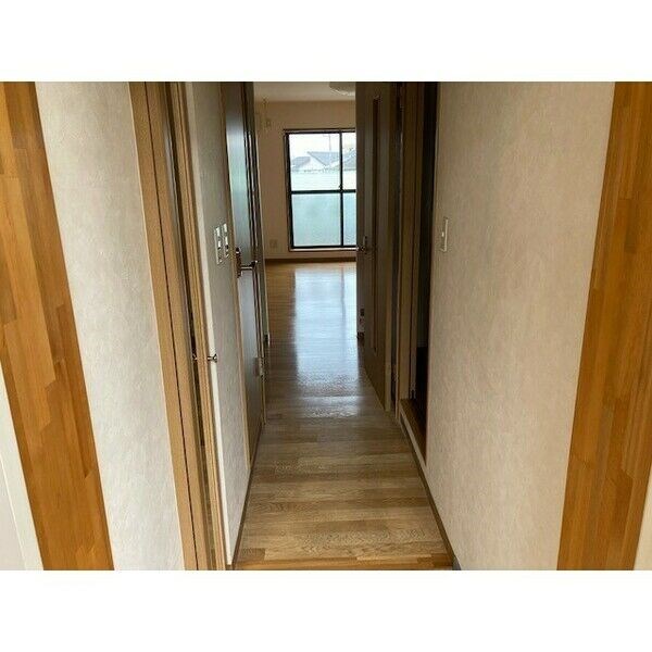 Le　Soujiro　ル　荘ジロー 玄関