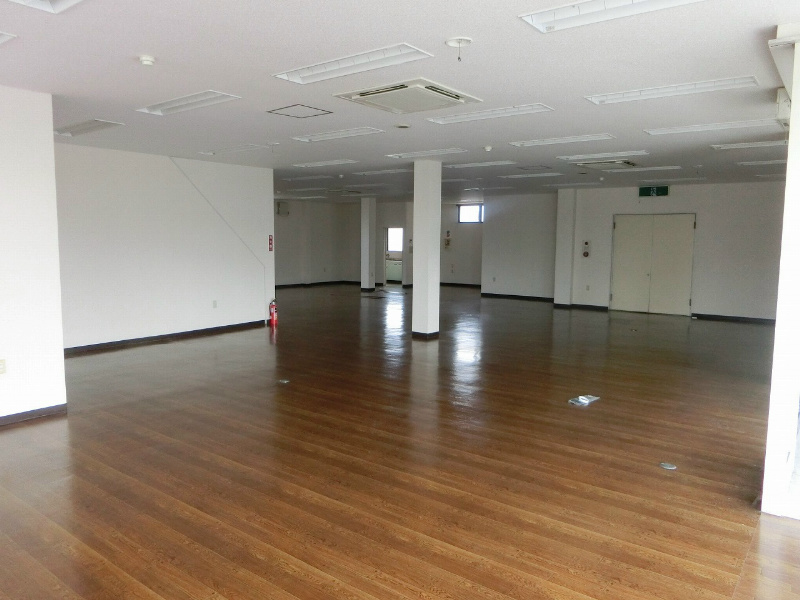 鹿沼市楡木町貸店舗 リビング