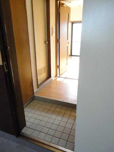 リブポート宇都宮 玄関