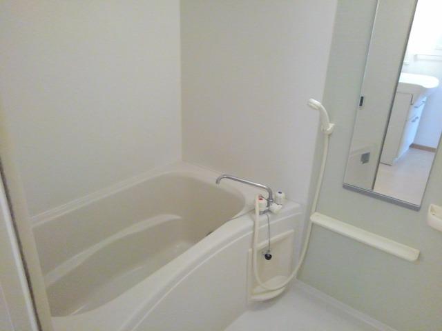 プリマヴェーラＢ 風呂画像