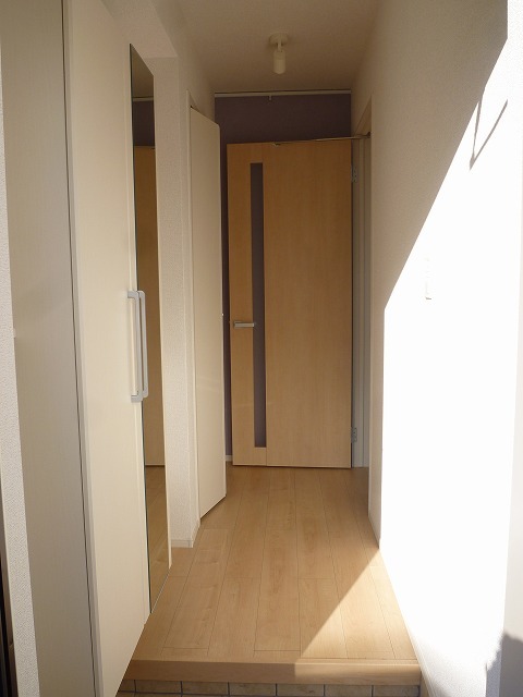 ブルーウィローⅢ 玄関