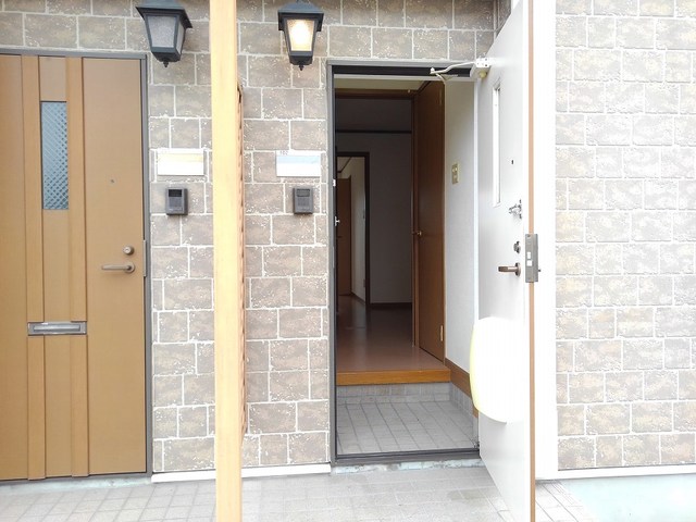グランパルク　Ｂ 玄関