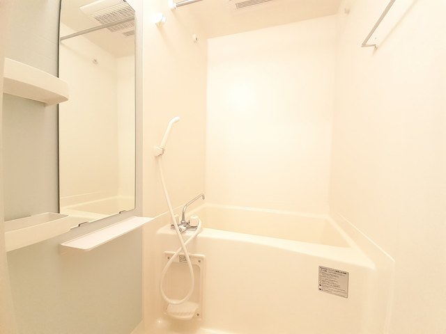 アニュー　アフェニティー 風呂画像