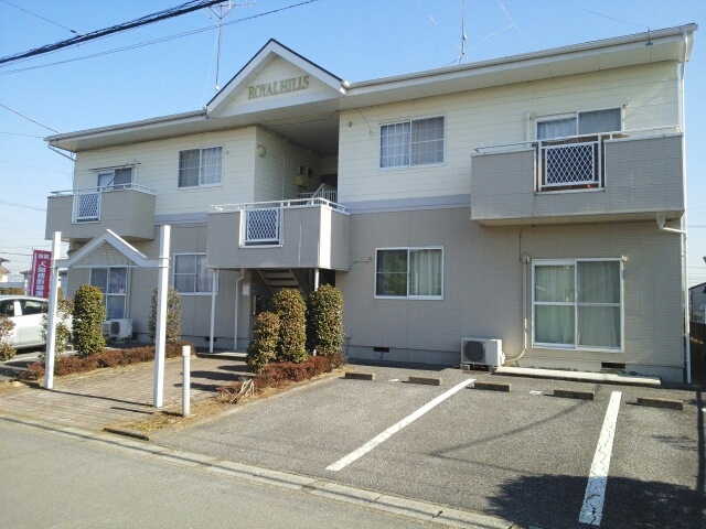 ロイヤルヒルズ 201号室 外観