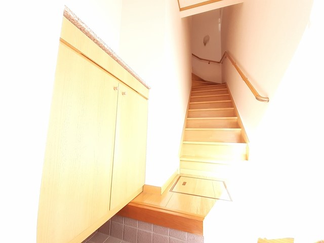 メゾンシェーネ 玄関