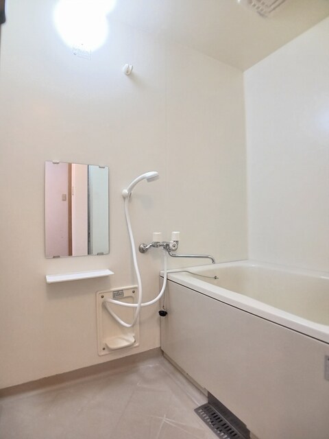 フローラ東雲 風呂画像