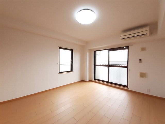 アニュー　アフェニティー リビング