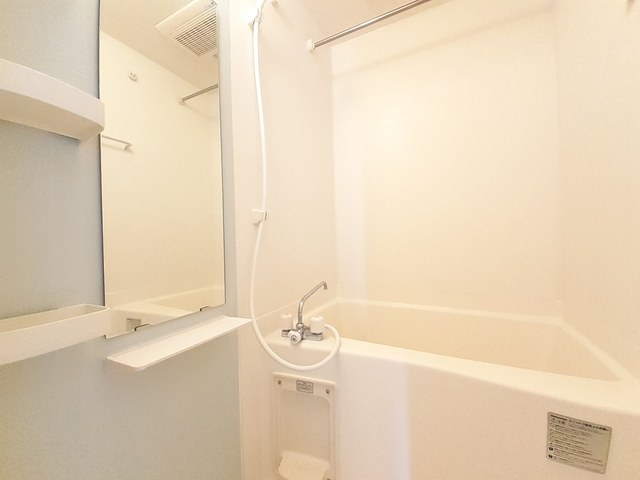 アニュー　アフェニティー 風呂画像