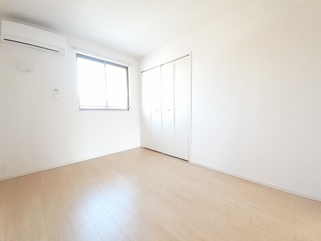 プリムローズ・サノ ベッドルーム