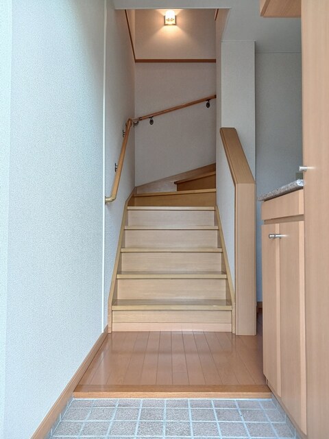 エテルネルＢ 玄関