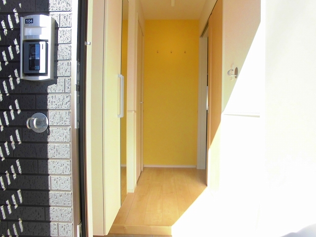 フィデール　ブリーゼ 玄関