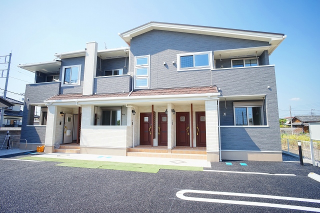 アイリス　タヌマ 201号室 外観