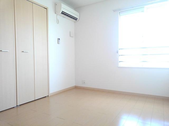 シャン・ド・フルールⅢ ベッドルーム