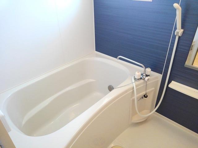 シャン・ド・フルールⅢ 風呂画像