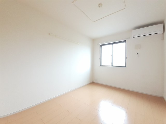 エミネンスＥ ベッドルーム