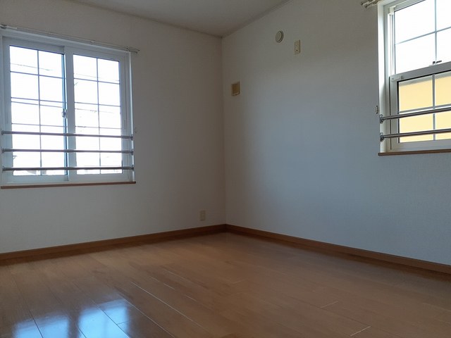 サンライト・プリティーＢ ベッドルーム