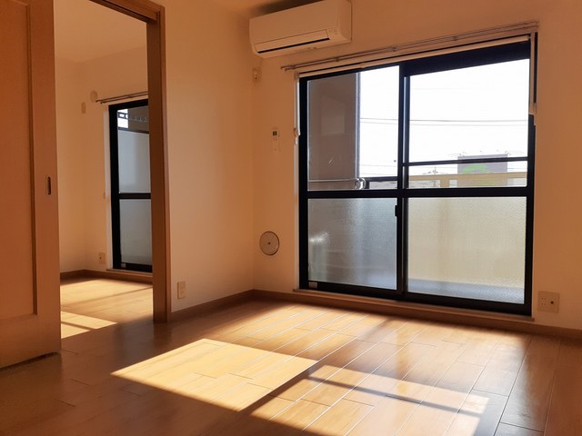 エレガンシア　ルーナ リビング