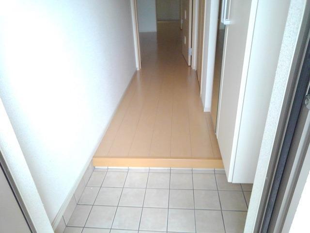 ル・シャトーⅠ 玄関