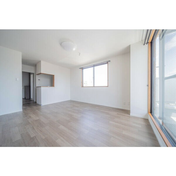 THE　HOUSE　ODORI リビング