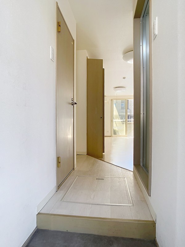 メッツサンヒル 玄関