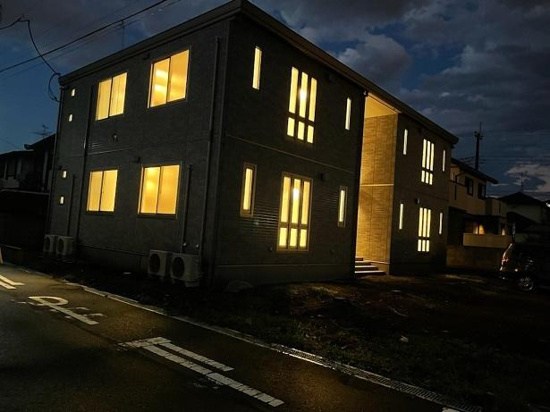 Neo816Ⅲ（ネオハイム3） 201号室 外観