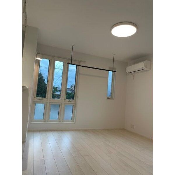 Neo816Ⅲ（ネオハイム3） リビング