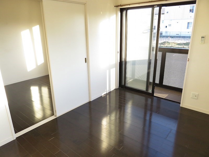 ブルージュエル B リビング