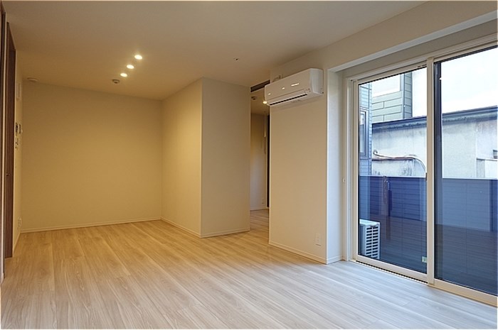 Re TORISIA南大通り その他8