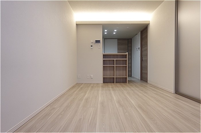 Re TORISIA南大通り リビング