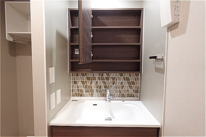 Re TORISIA南大通り その他2