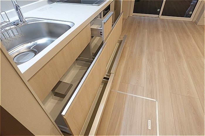 Re TORISIA南大通り その他10