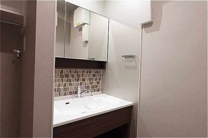 Re TORISIA南大通り その他2