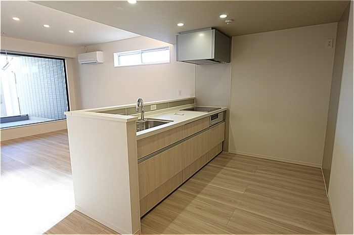 Re TORISIA南大通り キッチン