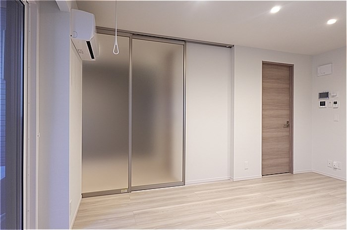 Re TORISIA南大通り その他13