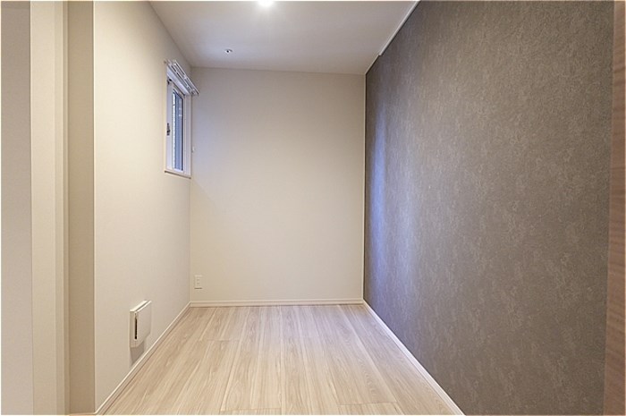 Re TORISIA南大通り ベッドルーム