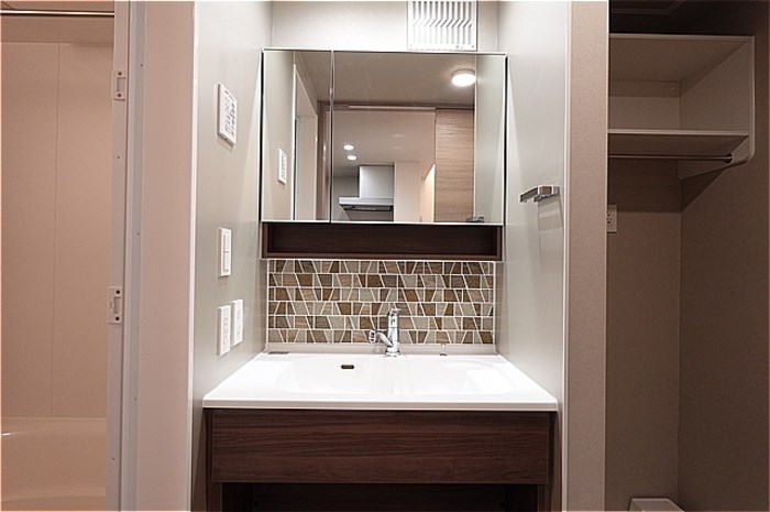 Re TORISIA南大通り その他2