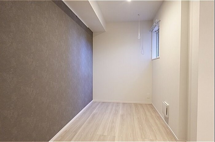 Re TORISIA南大通り ベッドルーム