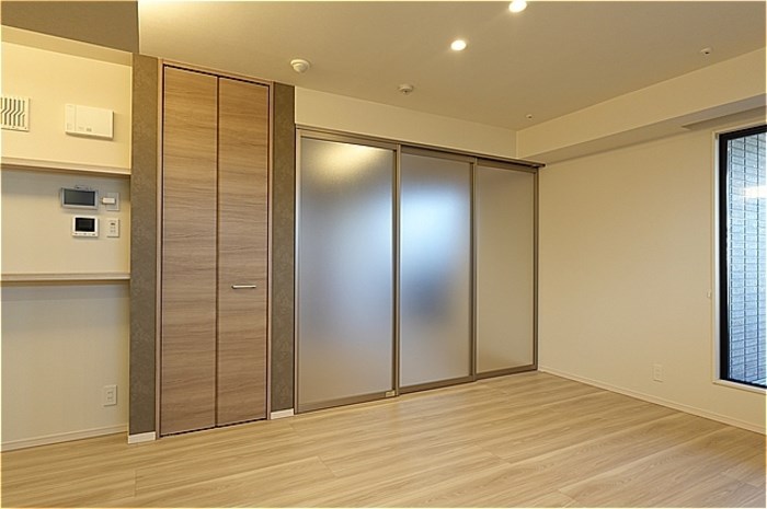 Re TORISIA南大通り その他11