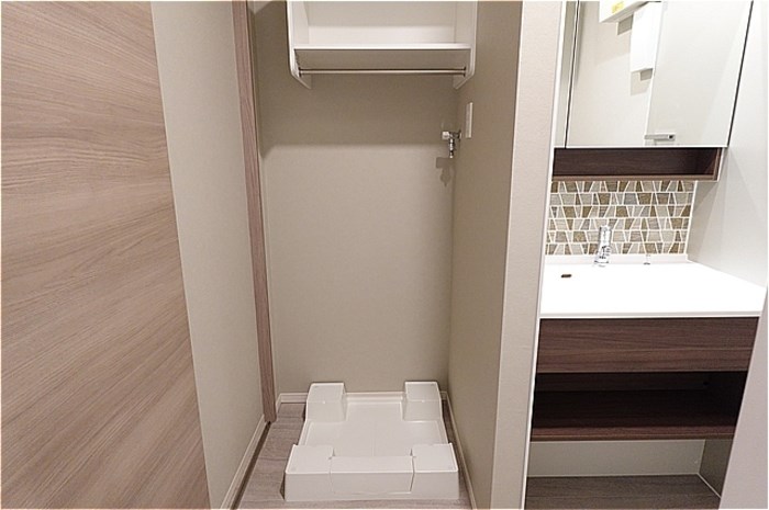 Re TORISIA南大通り その他5