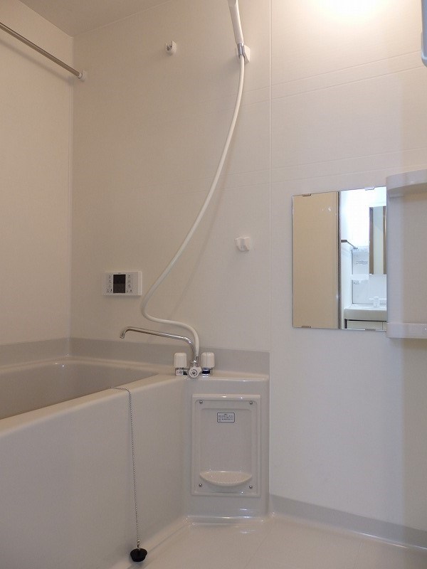 flat城山 風呂画像