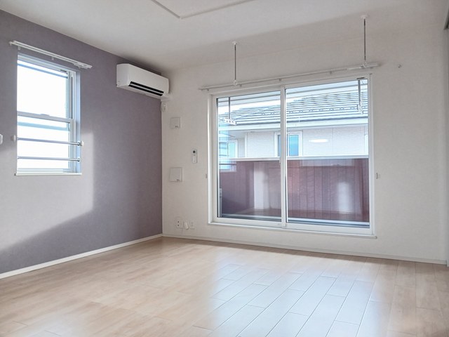 エクセレント・ヴィラＢ リビング