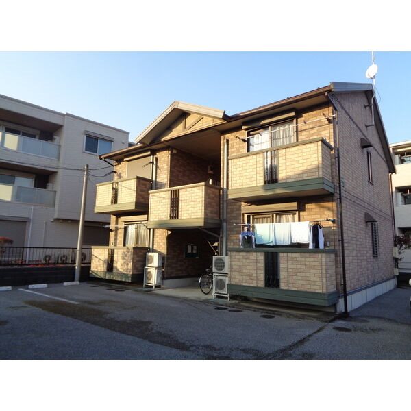 リヴェールⅢ 102号室 外観