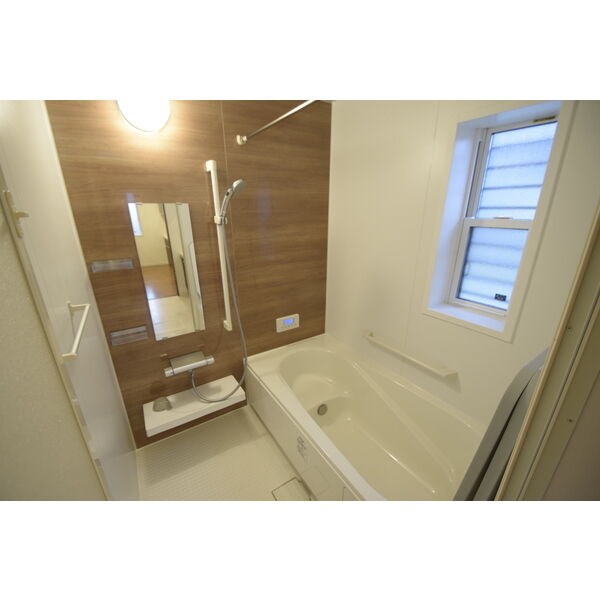 細谷町ガレージ付き住宅 風呂画像