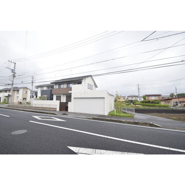 細谷町ガレージ付き住宅 外観