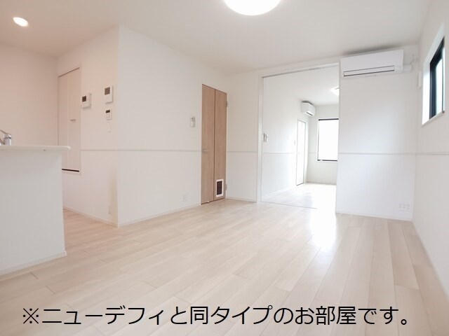 ゆいの杜５丁目アパート リビング