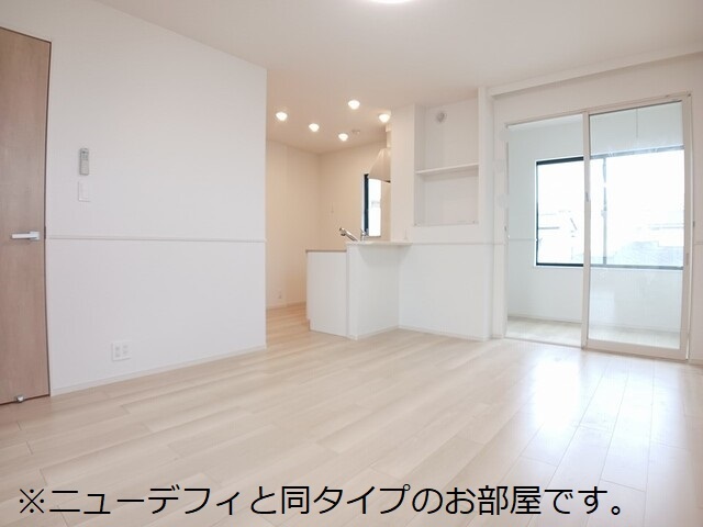 ゆいの杜５丁目アパート リビング