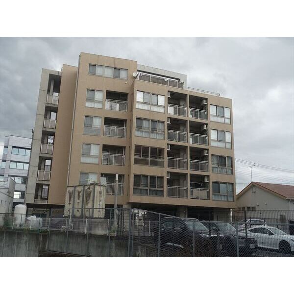 ファインクレストM 601号室 外観