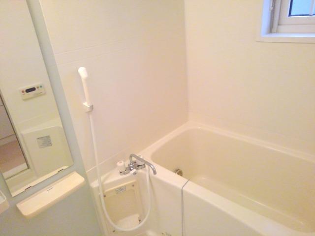 カーサ・フェビアン 風呂画像