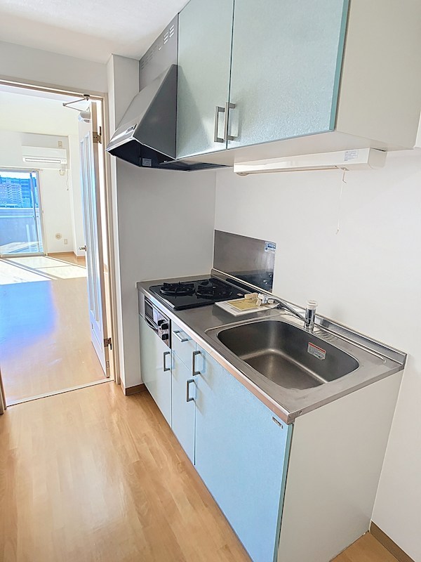 LOTUS MARSH元今泉 キッチン